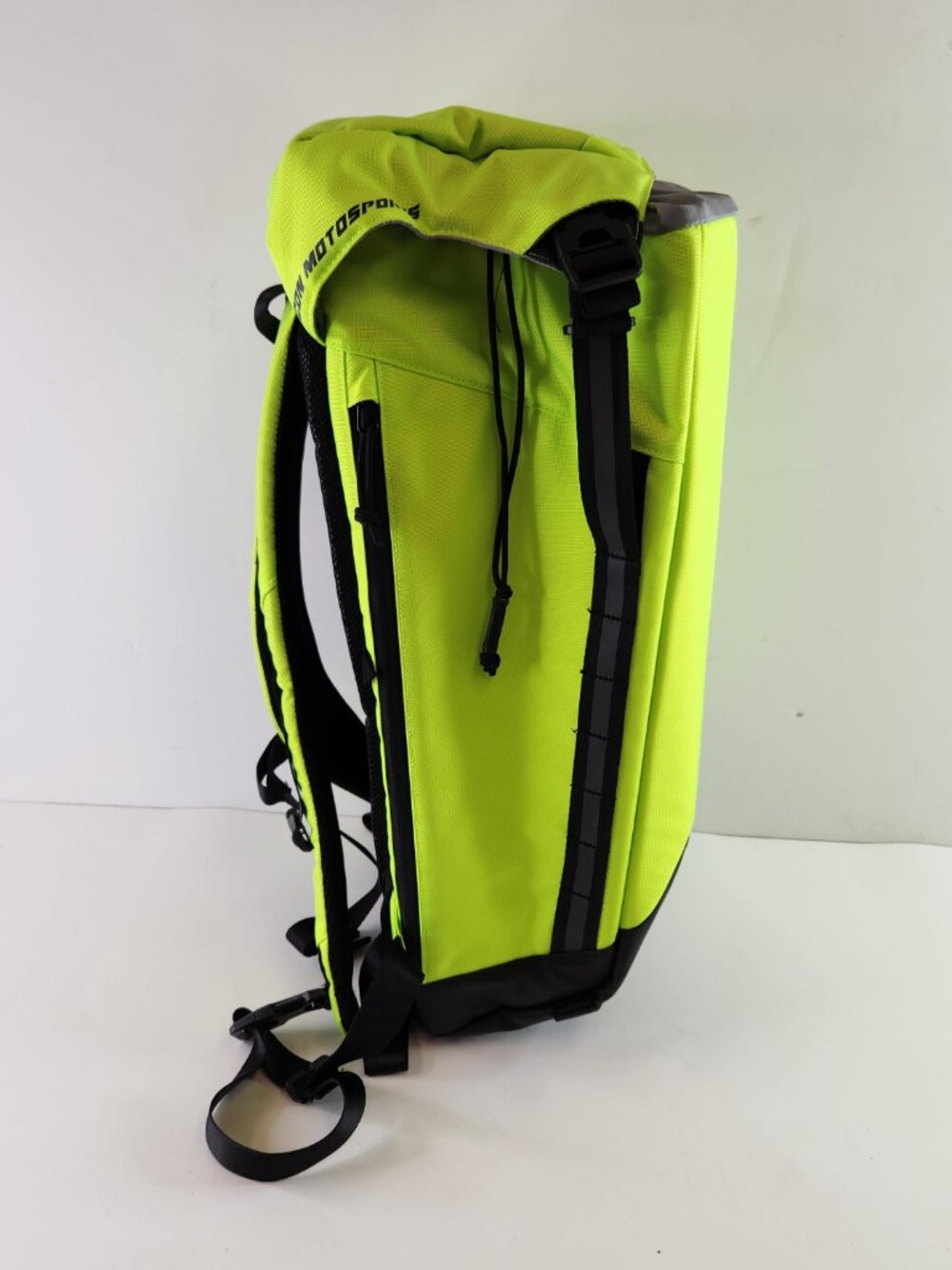 icon Squad 4 Neon Yellow Hi Via Backpack ATV Riding Pack 23L - Picture 4 of 13